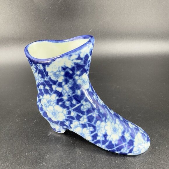 Vintage Victorian Era Inspired Ceramic Boot Shoe Planter Small Vase Floral Blue - Picture 12 of 13